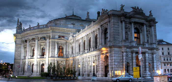 burgtheater-in-vienna